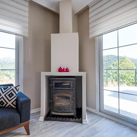 Σπίτι διακοπών Excellent Home With Shared Pool Surrounded By Nature In Marmaris *