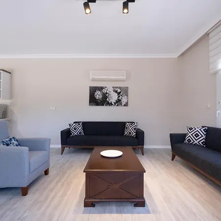 Excellent Home With Shared Pool Surrounded By Nature In Marmaris Μούγκλα