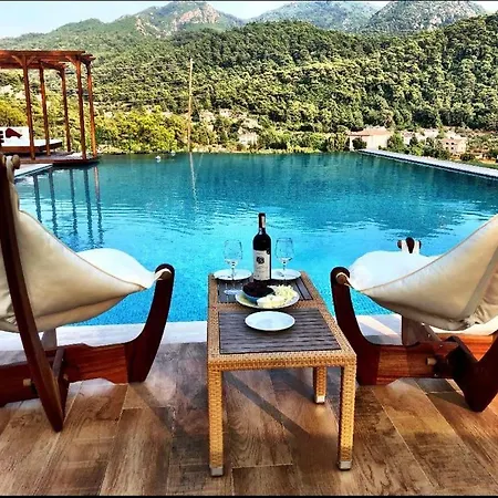 Σπίτι διακοπών Excellent Home With Shared Pool Surrounded By Nature In Marmaris *